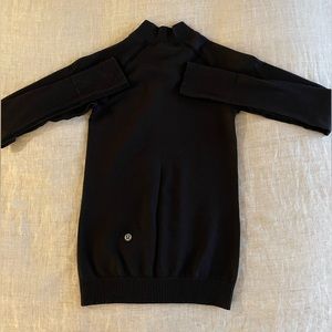 Lululemon Black ‘Keep the Heat’ Thermal Long Sleeve Shirt Workout Top, Size 2